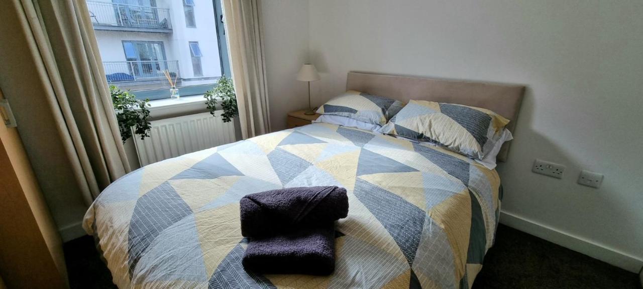 360 Serviced Accommodations - Colchester Marine Quay - 1 Double Bedroom Apartment Exteriör bild