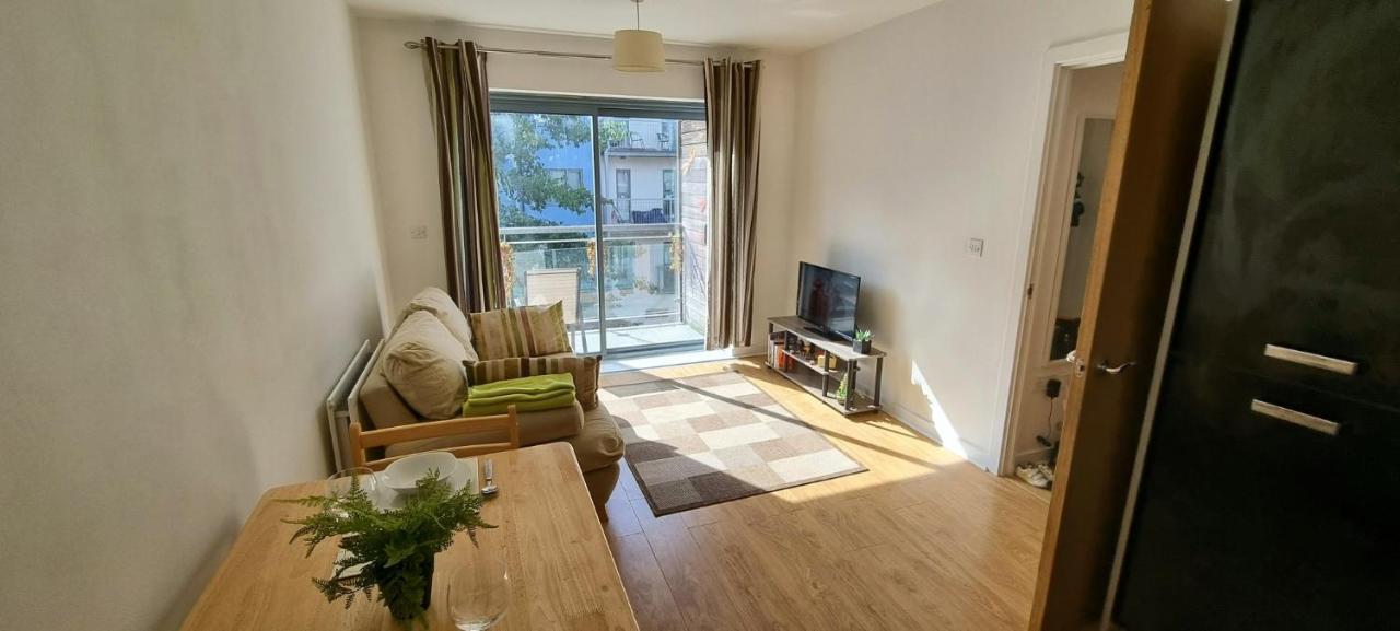 360 Serviced Accommodations - Colchester Marine Quay - 1 Double Bedroom Apartment Exteriör bild