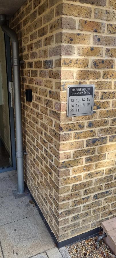 360 Serviced Accommodations - Colchester Marine Quay - 1 Double Bedroom Apartment Exteriör bild