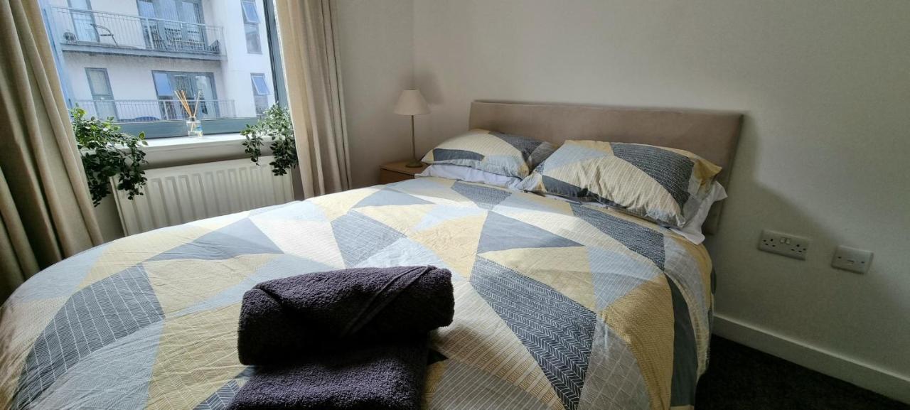 360 Serviced Accommodations - Colchester Marine Quay - 1 Double Bedroom Apartment Exteriör bild